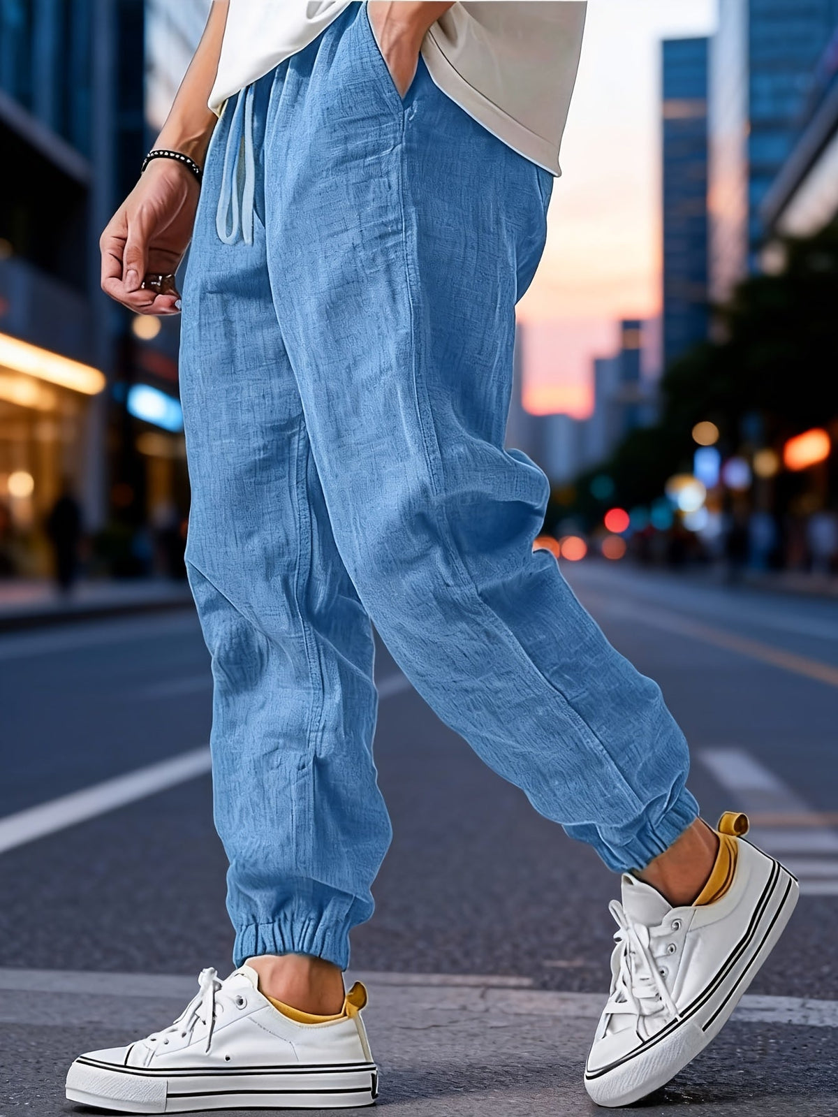 LOCKERE HOSE FÜR MÄNNER