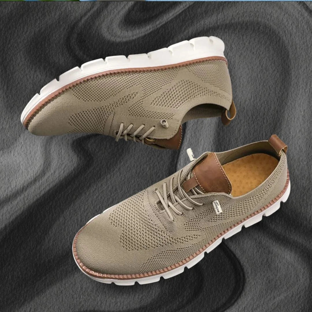 Herren-Wanderschuhe mit breiter Zehenbox und Mesh-Obermaterial
