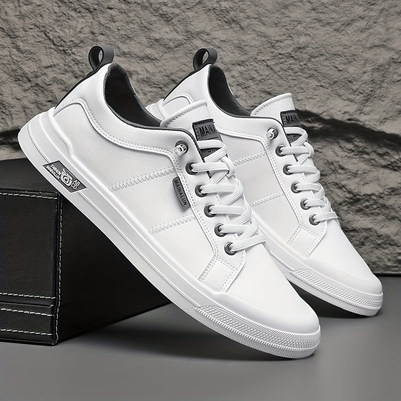 VIELSEITIGE OUTDOOR-SNEAKER FÜR MÄNNER