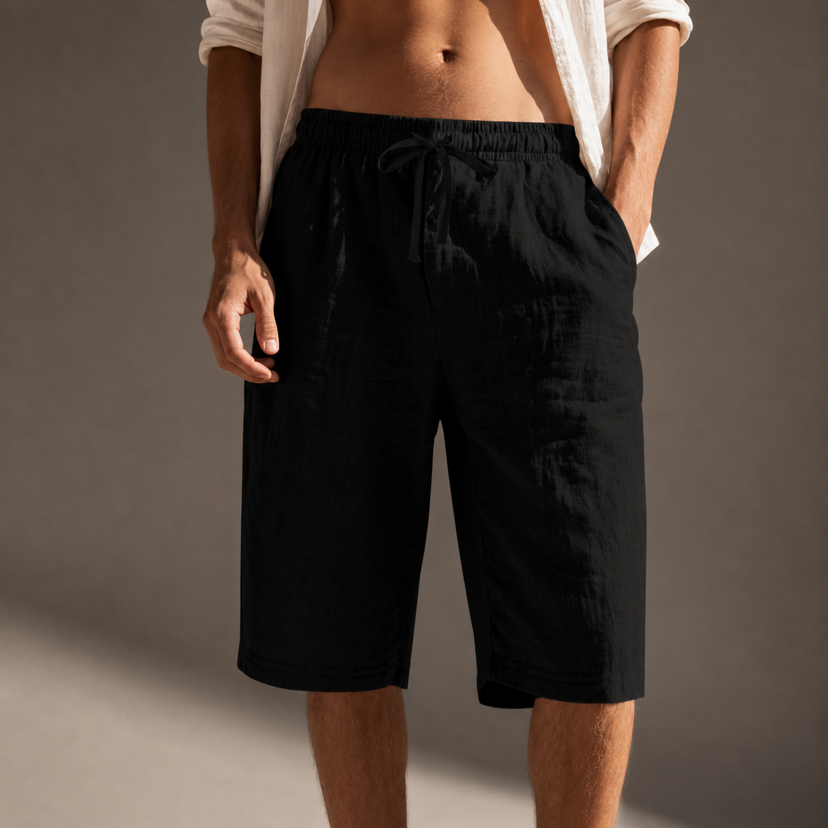 LOCKERE ZIEHKORDEL-SHORTS FÜR HERREN
