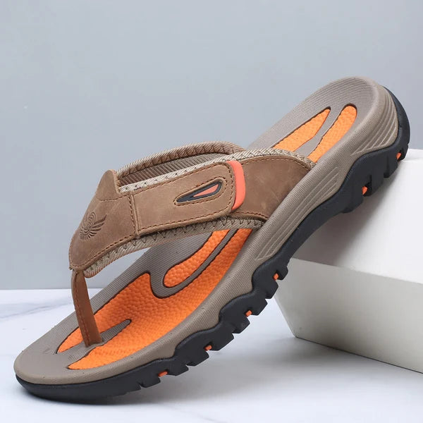 Herren-Ledersandalen mit ergonomischem Fußbett