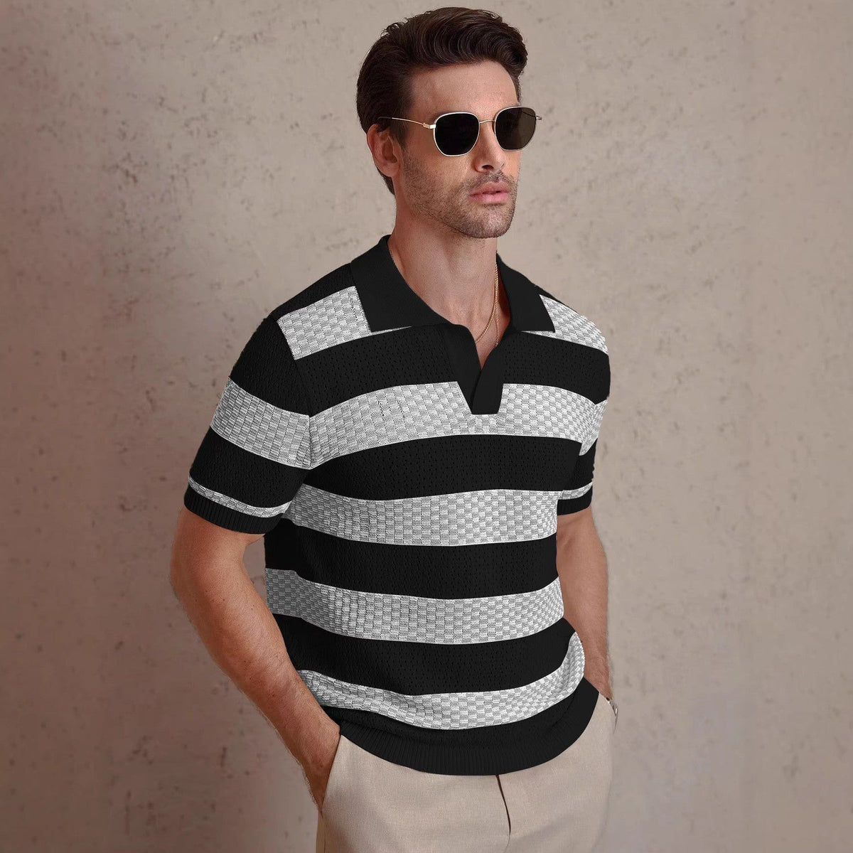 TEXTURIERTES STRICKPOLO FÜR HERREN