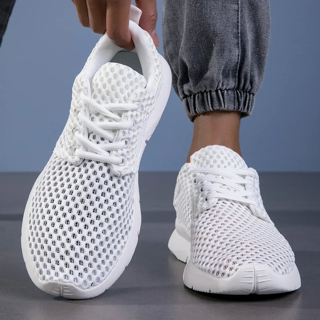 MESH-SCHUHE MIT SENKELN FÜR FRAUEN