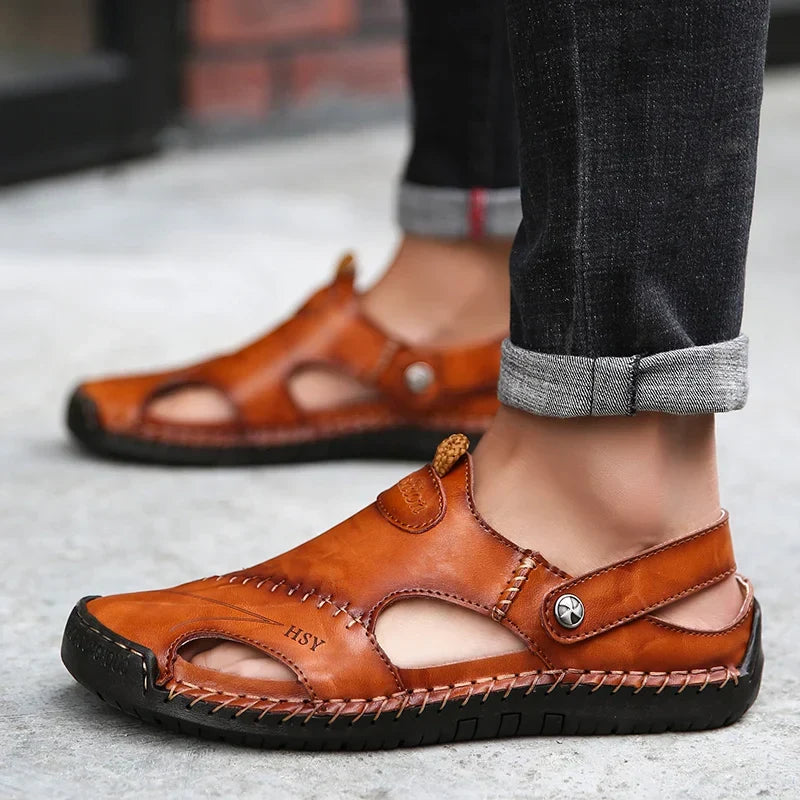 KLASSISCHE LEDERSANDALEN FÜR MÄNNER