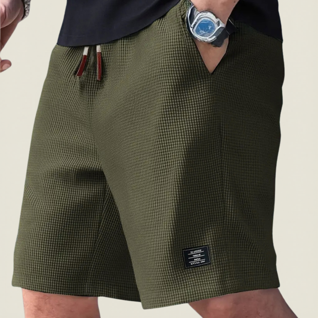 LEICHTE SOMMERSHORTS FÜR MÄNNER