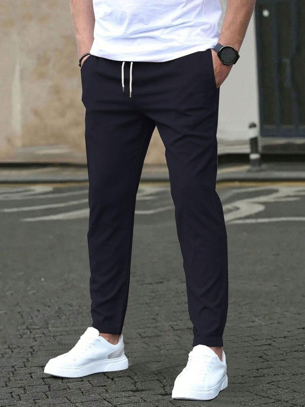 STRETCH TAPERED HOSEN FÜR MÄNNER