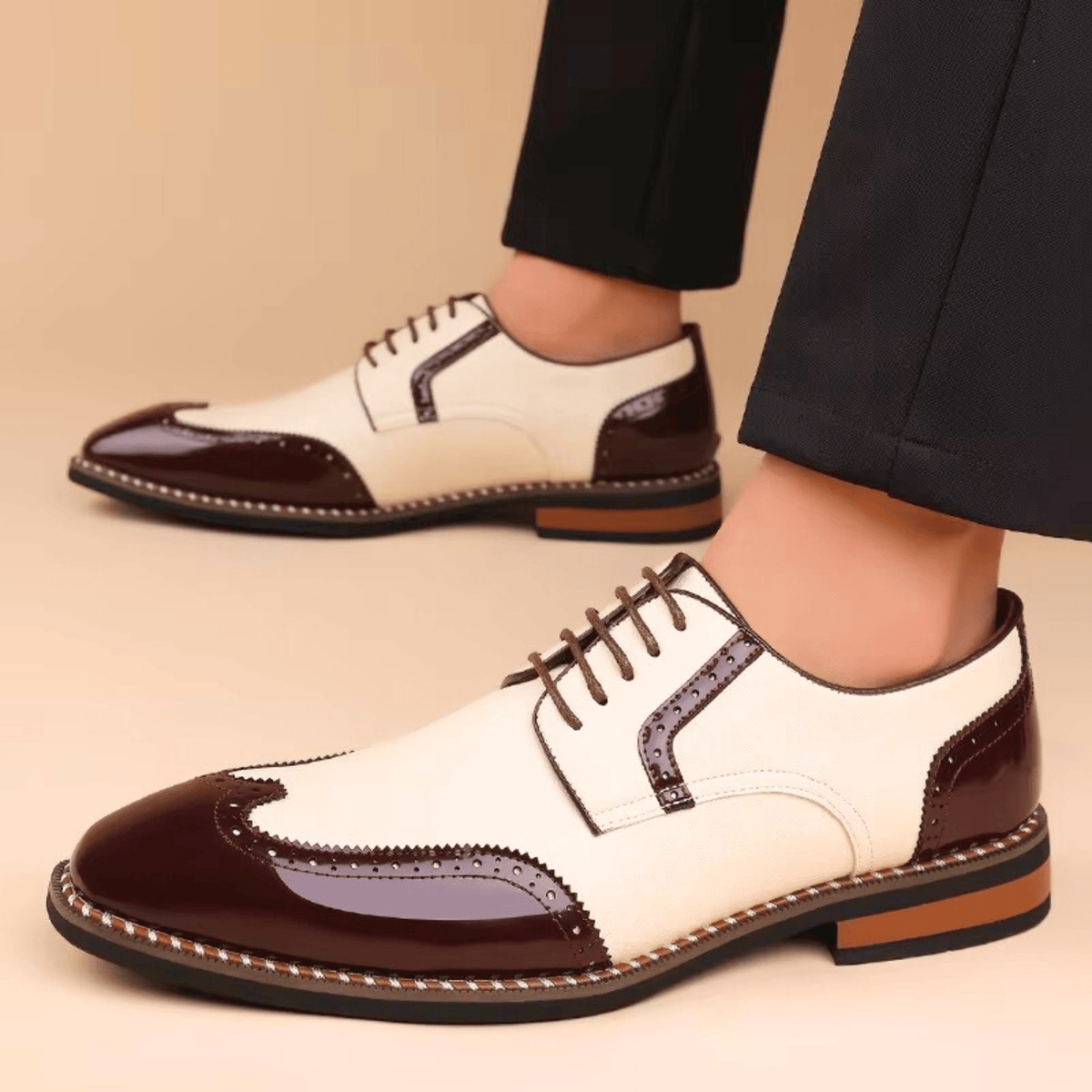 ZWEIFARBIGE SCHUHE FÜR HERREN